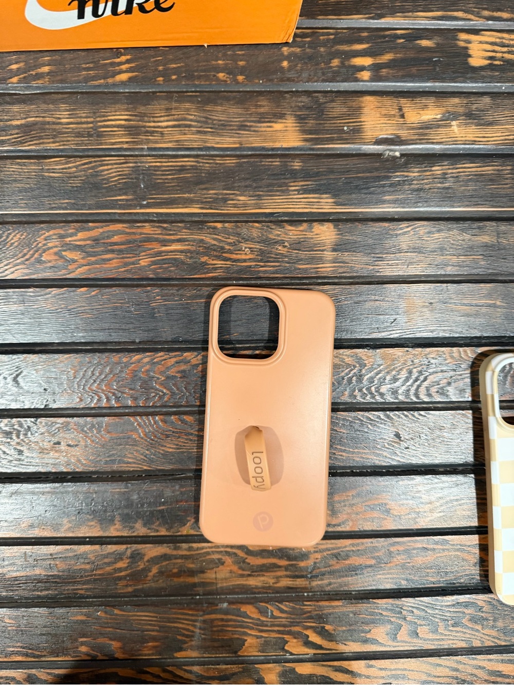 Loopy Case Case tan Phone Case with Loop Grip iPhone 15 pro max